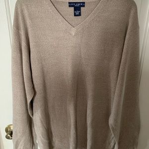 - - Ivy crew sweater